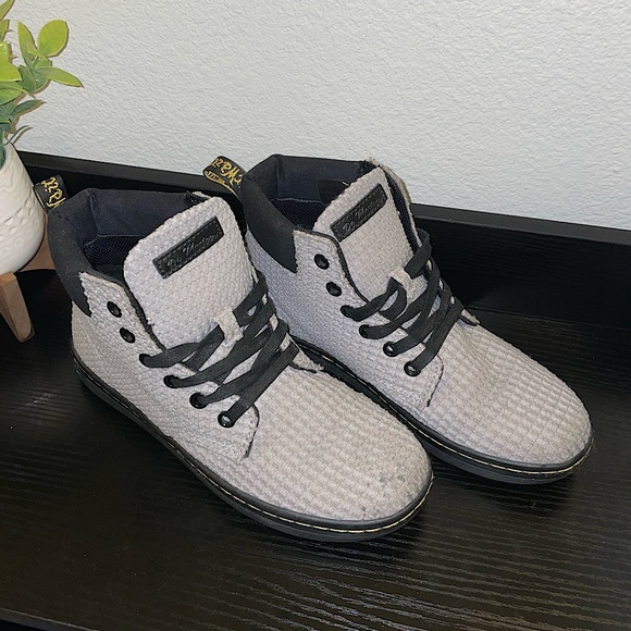Baskets Dr. Martens Maelly Pour Femme - Taille 37 En Cuir Noir - Style Urbain Et Confortable